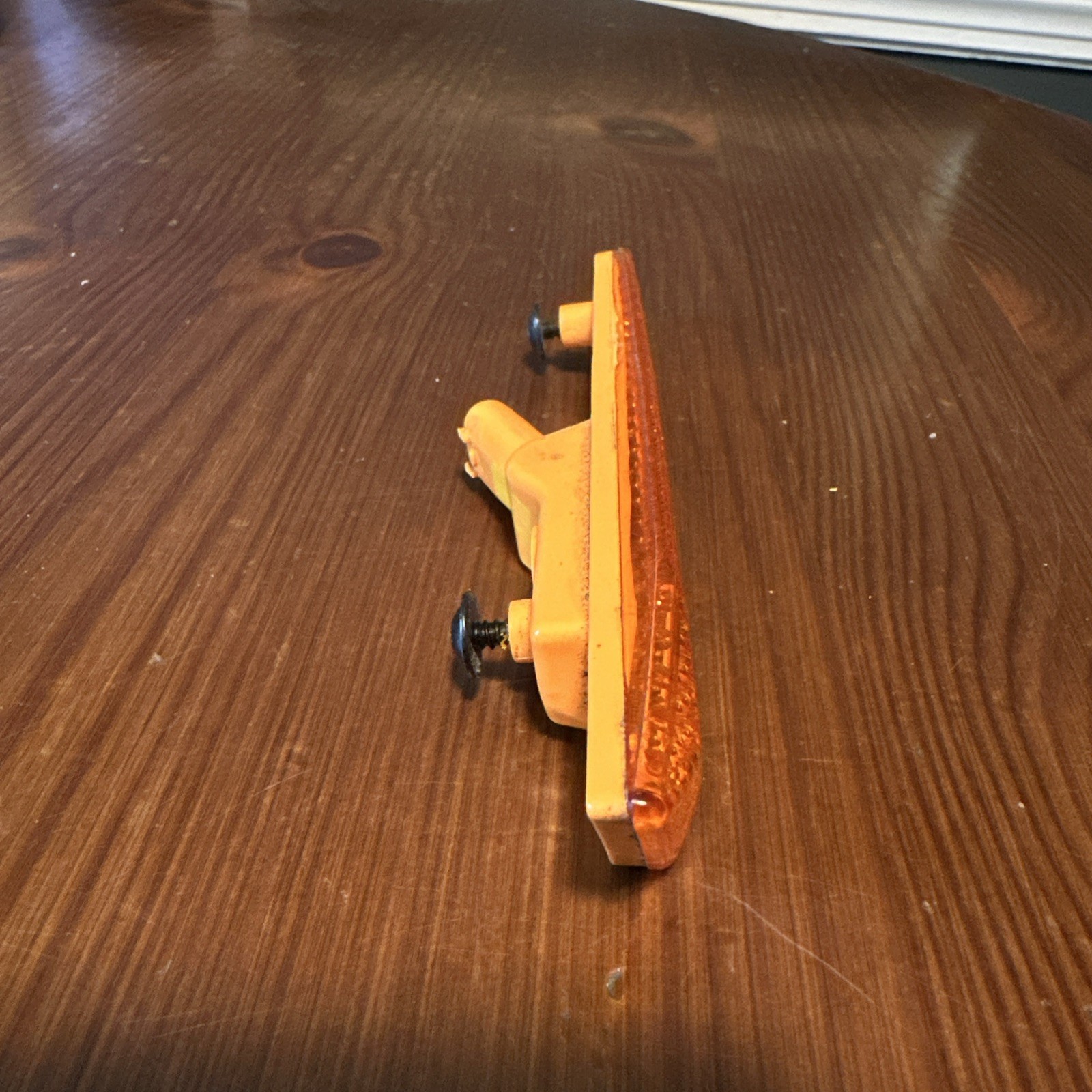 Lamborghini Huracan OEM right SIDE Marker Light 