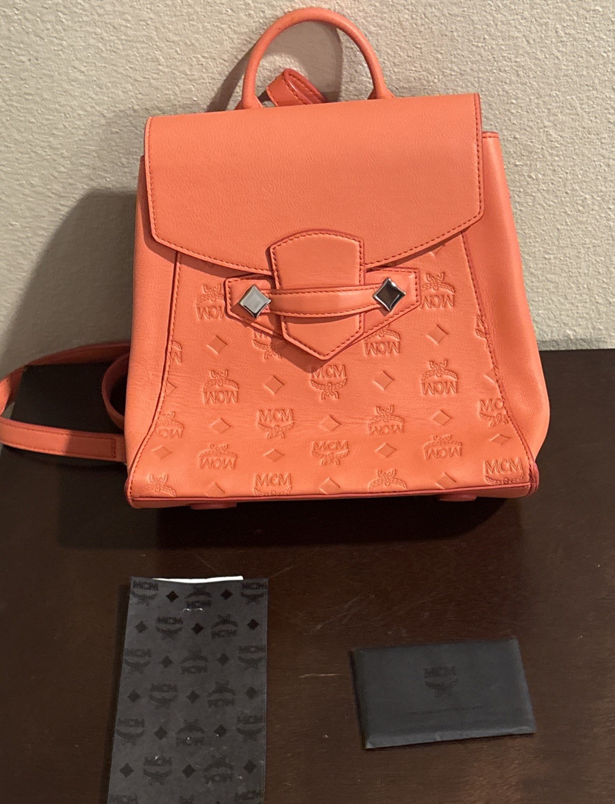 ESSENTIALS MCM Ottoman Monogram essential small Coral  display picture 2