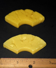 Realistic Plastic Fruit Pineapple 2 Slices Pretend Play Food Prop Stage Display