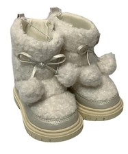NWOT Sugar White Faux Fur Boots Fur Top with Bow Tassel Little Girls Size 5