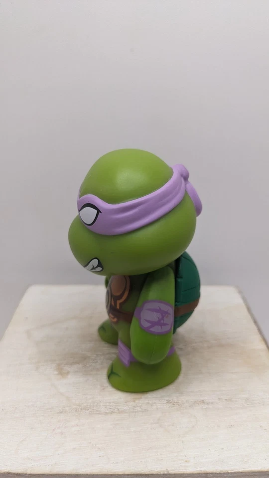Figura de vinilo 2014 Viacom Kidrobot TMNT Teenage Mutant Ninja Turtles Donatello 3" Foto 2 de 4