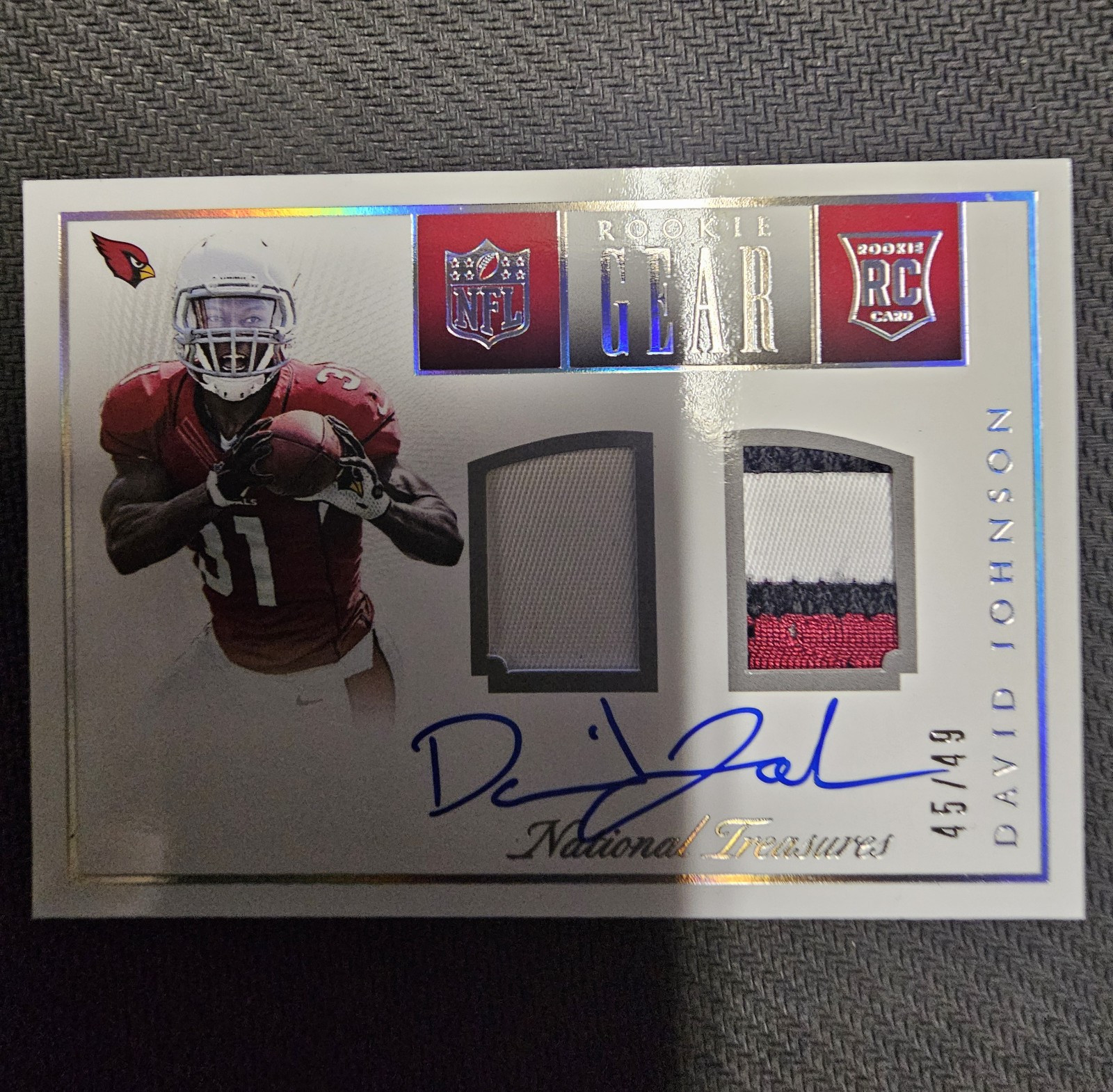 David Johnson Panini National Treasures Rookie NFL Gear Dual Materials Signatures #DJ Base