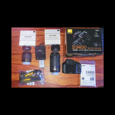 Nikon D3400 DSLR-Kamera Kit 18-55mm und 30-700mm TeleobjektivVR 