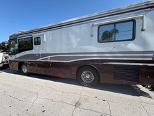 RV CLASS  ' A'  DIESEL IN=LINE 6 MOTOR HOME
