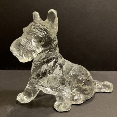 L.E. Smith Molded  5'' Glass Scottish Terrier Dog Figurine Paper Weight Perfect