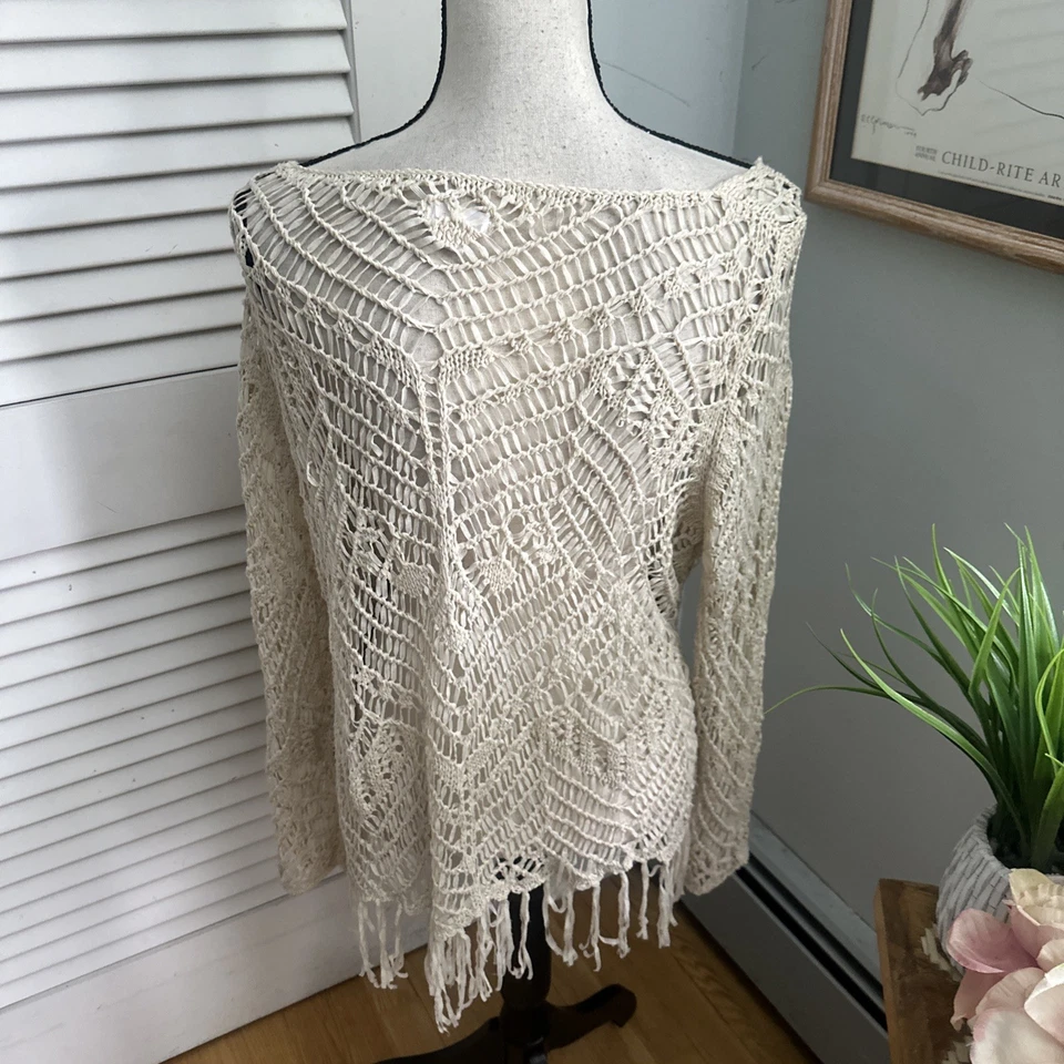 XHILARATION TOP Feminino XXL Creme Crochê Franja de Malha Aberta Boho Festival Praia - Imagem 4 de 4