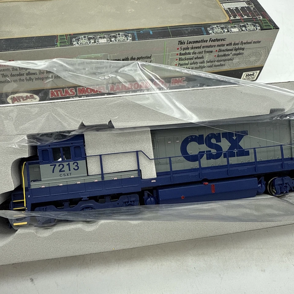 Atlas Master HO Scale CSX CSXT GE U30C Diesel Locomotive #7213 NOS DCC - Image 4 of 4