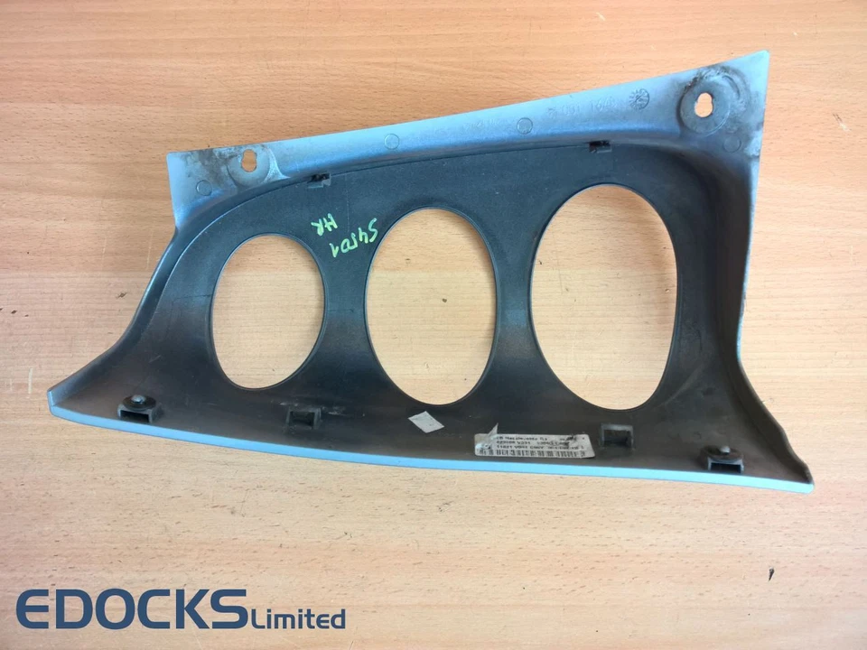 Copertura Apertura Luce Posteriore Destra Argento Smart Fortwo 450 - Immagine 4 di 4