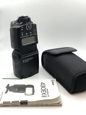 Canon Speedlite 430ex II + Mint Condition Original Case And Manual - Photo 1/4