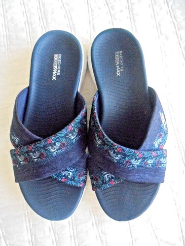 Go Monarch Slide Sandals Goga Max 