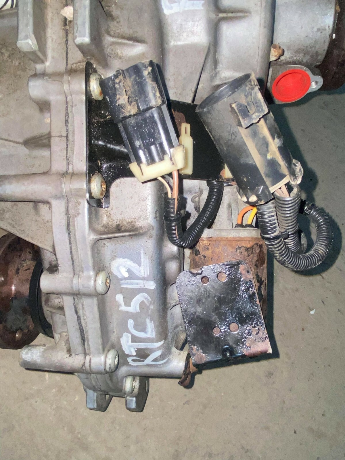 20052009 KIA SORENTO TRANSFER CASE AUTO AWD W/O TORQUE ON DEMAND