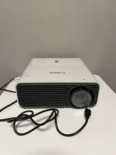 Dark Spot Canon WUX500 1920x1200 Data Projector AS-IS the lamp burned out