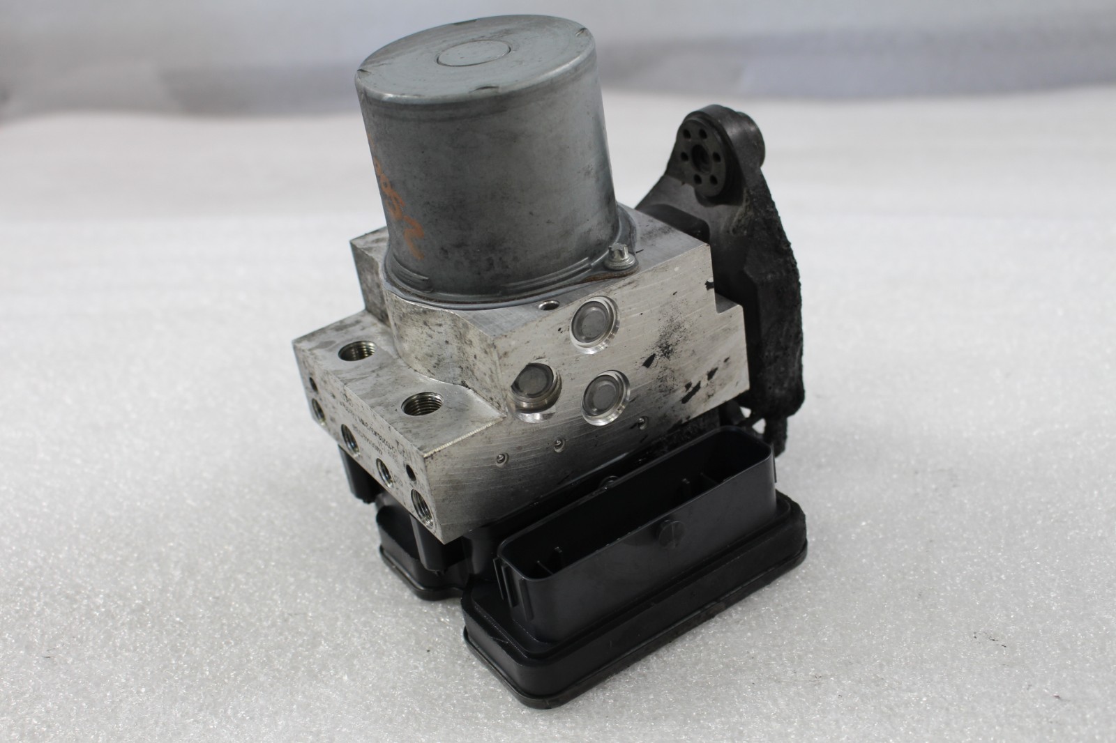 Lamborghini Urus, Anti Lock Brake Control Unit, Fire Dmg, Used, P/N 4M6614517BB