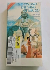 The Yin And The Yang Of Mr Go VHS Consolidated Jeff Bridges James Mason VTG 