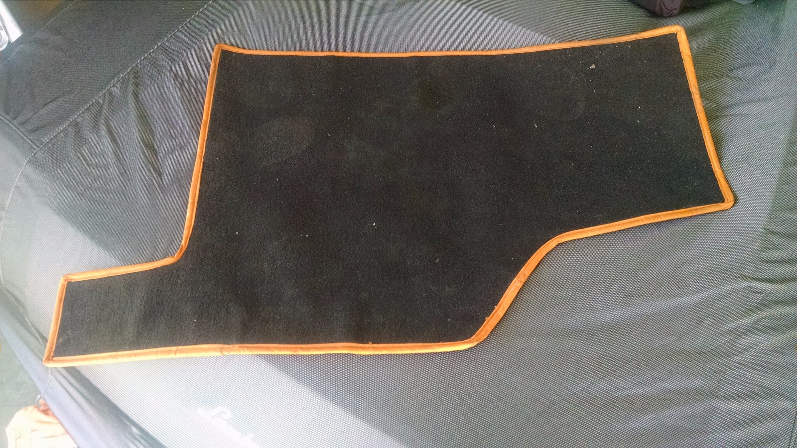 LAMBORGHINI MURCIELAGO LP640 PASSENGER SIDE ORANGE CARPET OEM 