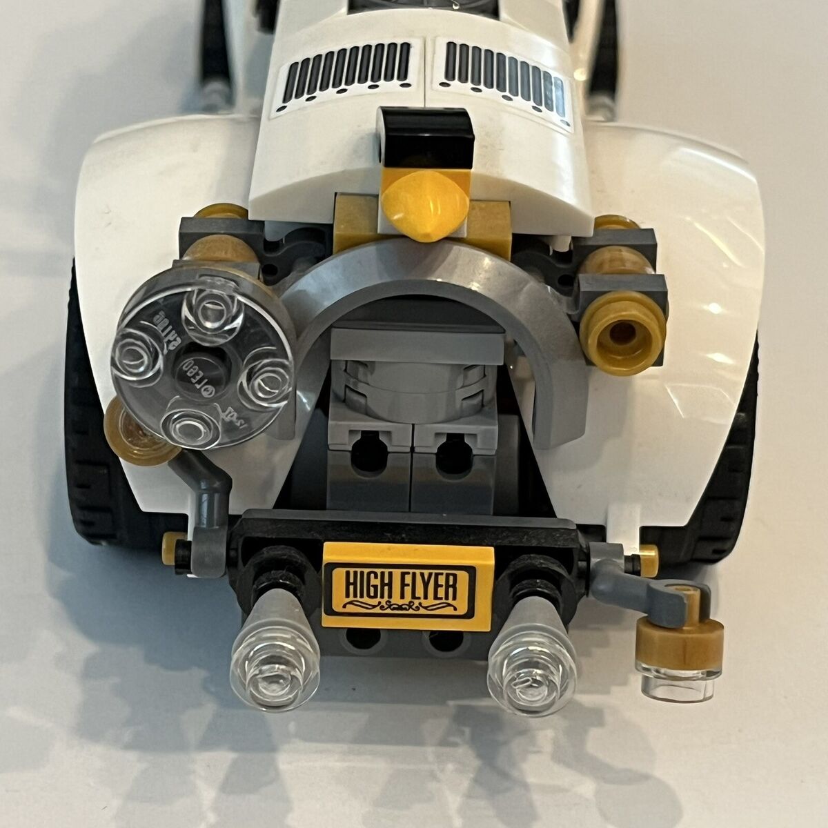 The Penguin™ Arctic Roller 70911, THE LEGO® BATMAN MOVIE