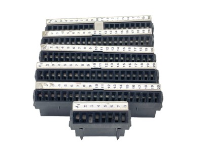     Connectors 20 Position four and 8 position one connector lot #WD6