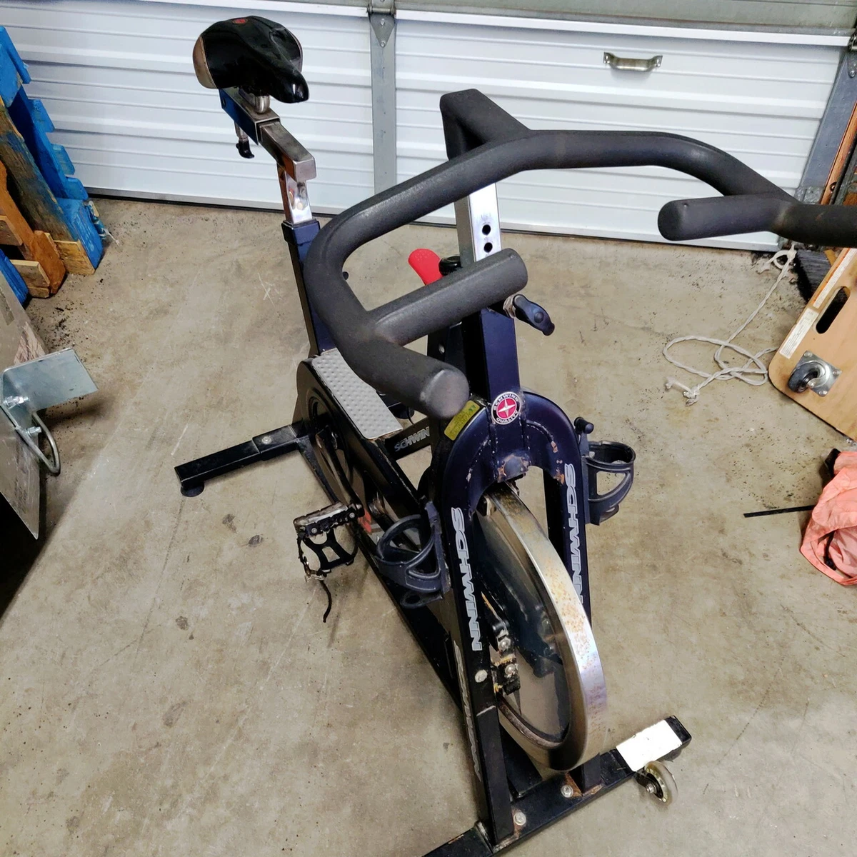 Schwinn ic pro indoor cycling clearance bike