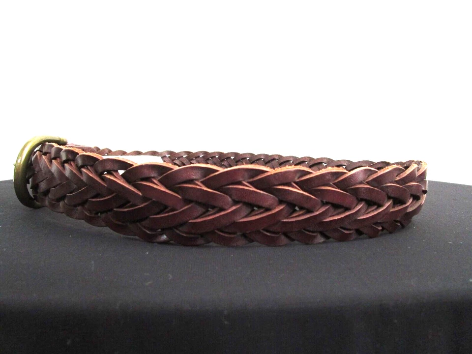 Usado en excelente estado! Cinturón de cadera con hebilla de latón de cuero trenzado marrón Gap para mujer talla XS, 29"-34" Foto 4 de 4