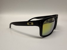 Oakley Standard Issue Holbrook  tortoise OO9102-17 Gold Icons