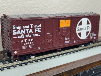 SANTA FE 40ft GRAIN BOX CAR SANTA FE ALL THE WAY ''SOUTHRN CROSS'' HO Scale NEW