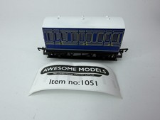 HORNBY OO GAUGE CALEDONIAN BLUE FOUR-WHEEL COACHES VERY GOOD UNBOXED