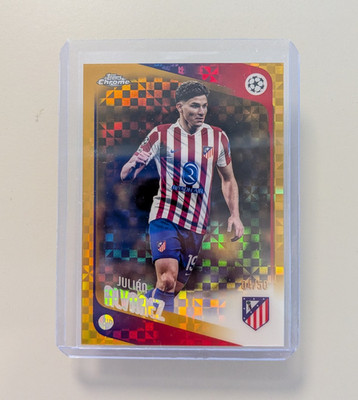 Topps Chrome UCC Gold X-Fractor Julián Álvarez Atlético Madrid /50