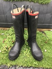 Gates   Rubber Fire Boots  Size 8/9  UK.  Vintage  Safety Wellingtons. Steel Toe
