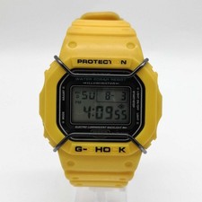 Casio DW-5600P Quartz Digital Watch 20BAR Water Resistant Used