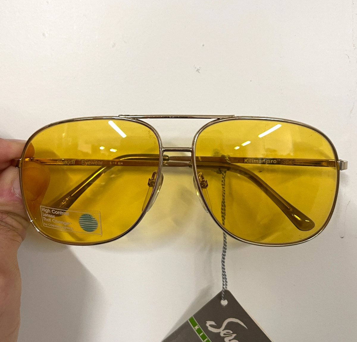 Vintage Serengeti Sunglasses 5108M Mens Gold Kilimanjaro Aviators