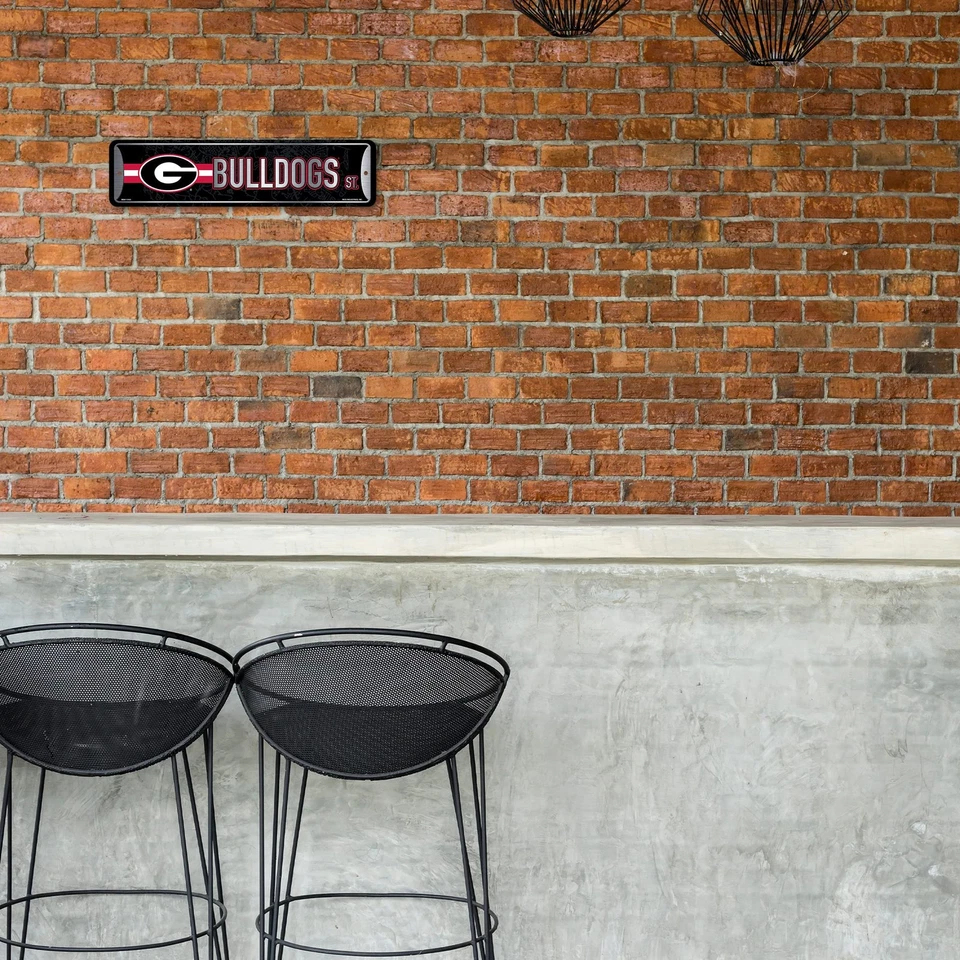 Letrero de metal Georgia Bulldogs 4x15 pantalla impermeable duradera para decoración del hogar Foto 2 de 4
