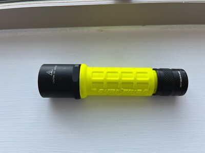 Surefire Model G2L-FYL flashlight - vintage model