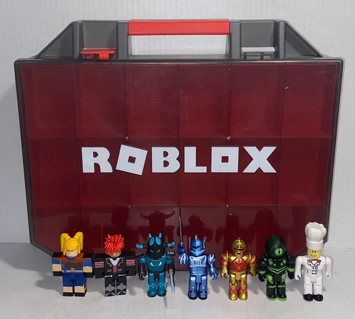 Roblox Figure Carrying Case Holds 36 Action Figures