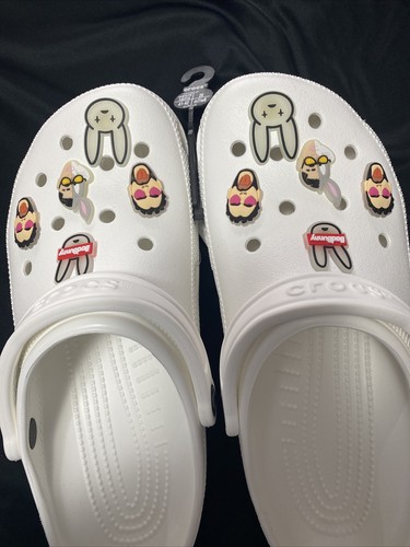 bad bunny crocs size 8 - Picture 5 of 6