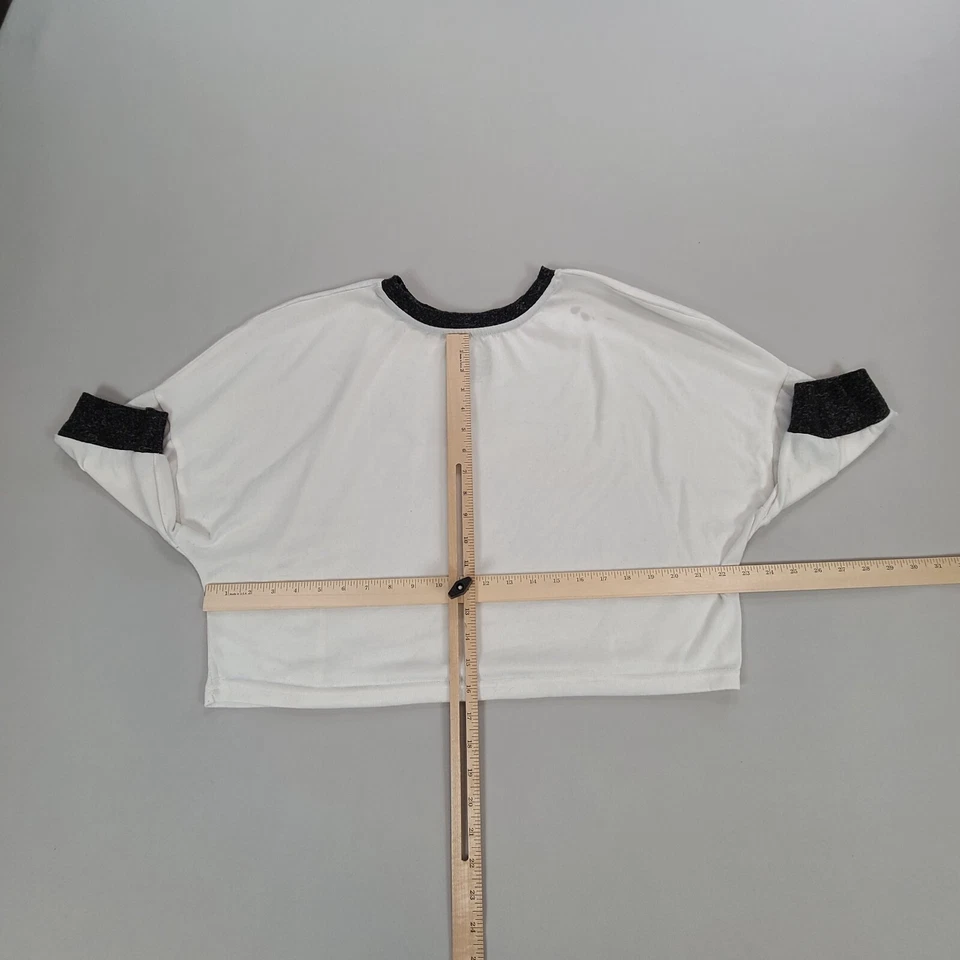 Рубашка женская FILA большая белая повседневная укороченная для улицы дамская - Изображение 3 из 4