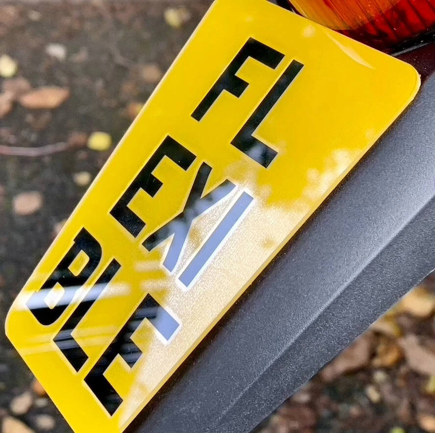 FLEXIPLATE™ FLEXIBLE Small TAPERED SHOW NUMBER PLATE KTM EXC ENDURO MOTORCYCLE - Image 4 of 4
