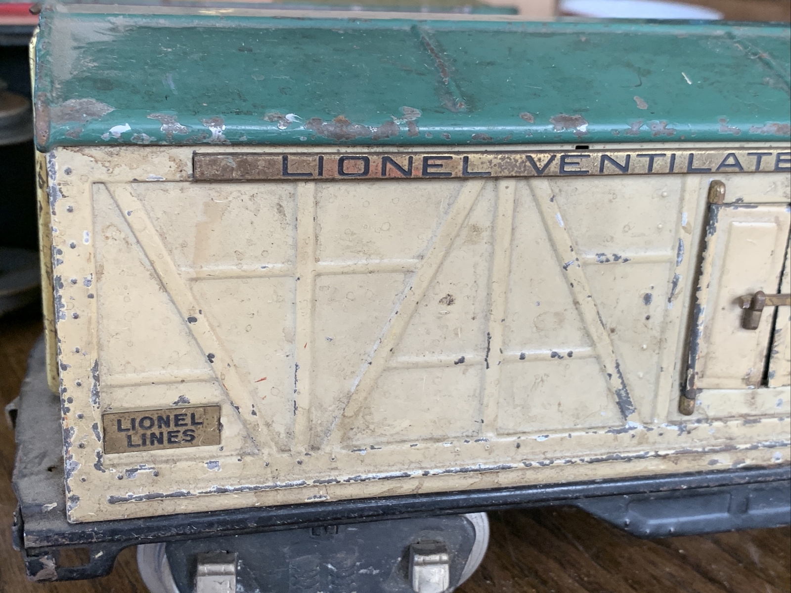 Lionel Ventilated Refrigerator Box Car No 514 Lionel Corp. NY Standard