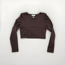 Aritzia Chocolate Brown Cropped Athletic Long Sleeve Shirt Size Large