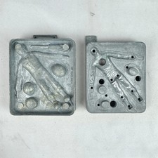 Mattel 1965 Thingmaker/Creepy Crawlers Fighting Men Mold 4481-056-A Soldier