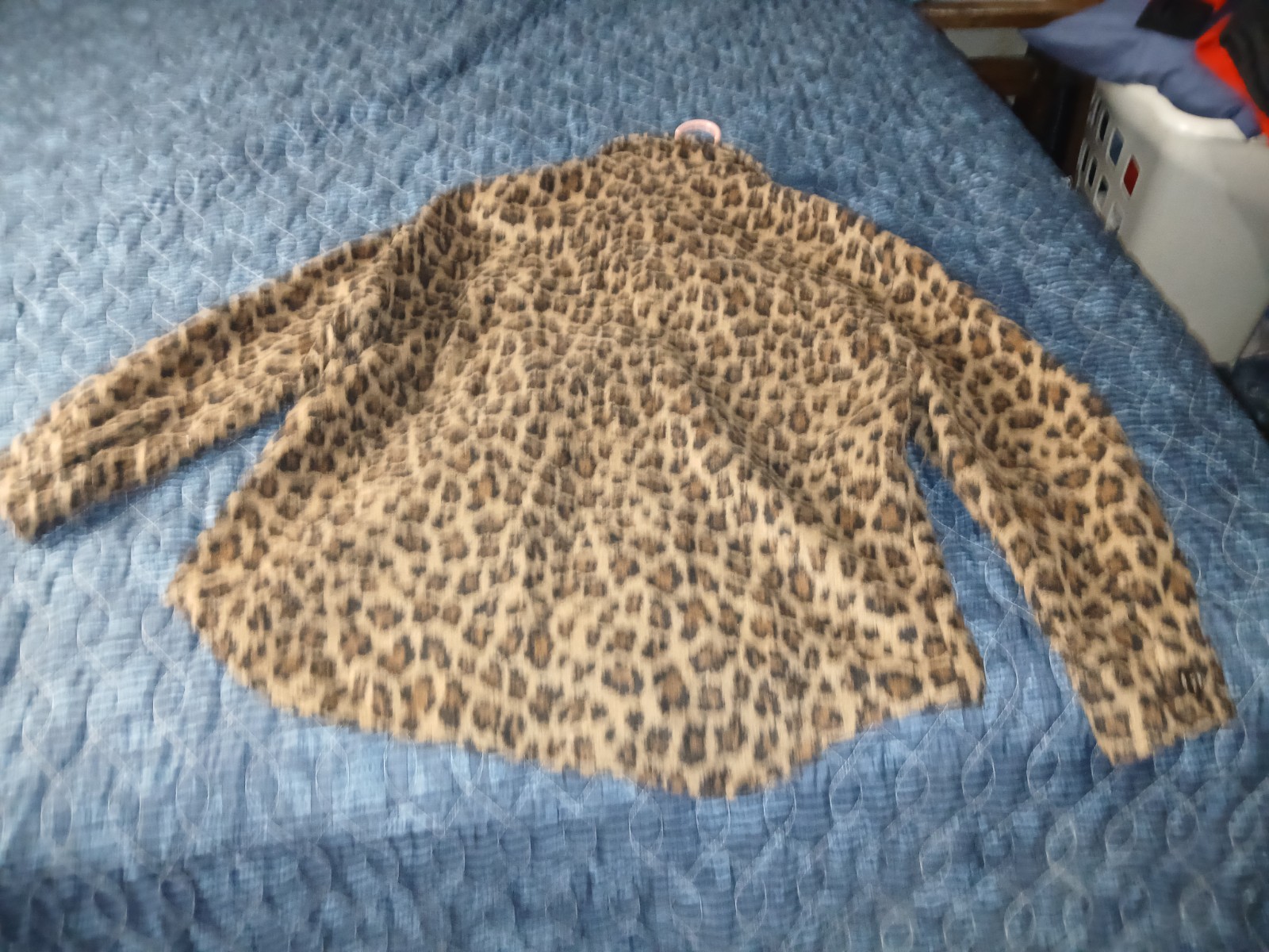Bagatelle Collection Leopard Print Button-Up Shir… - image 3