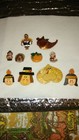 Vintage Thanksgiving Button Covers / Pins / Hand painted / wooden & metal — photo 1