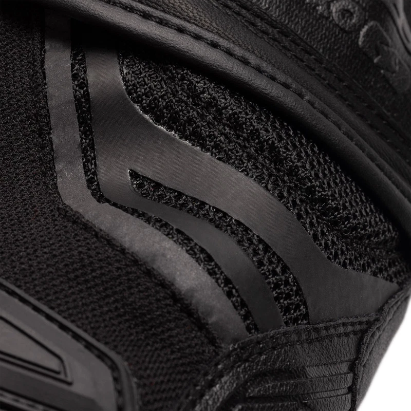 Stealth Black, photo 6 of 11