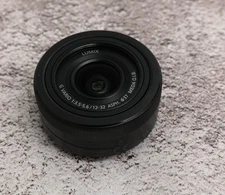 Panasonic H-FS12032 12-32mm F3.5-F5.6 Lens BROKEN