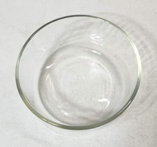 Pyrex  Bowl #7201 Mixing Baking Food Prep Clear Glass