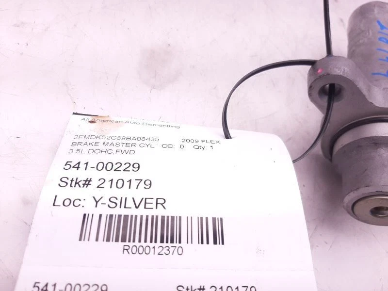 Главный тормозной цилиндр 3,5 л подходит для 2009-2012 FORD FLEX 8A8Z2140A - Изображение 3 из 4