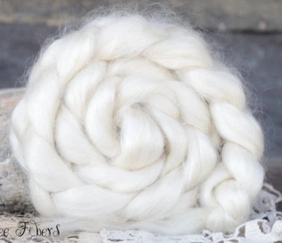 BEESYBEE FIBERS Yearling MOHAIR Wool Roving,Combed Top, Young Adult Mohair, Spinning Wool 4 oz