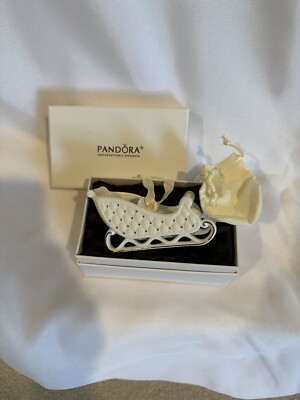 レア　Pandora サンタスティッチ　タワーオブテラー レア Pandora サンタスティッチ タワーオブテラー Disney
