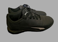 Super-Sonder-VERKAUF!!! PUMA Fussballnockenschuhe Schwarz Gr.31