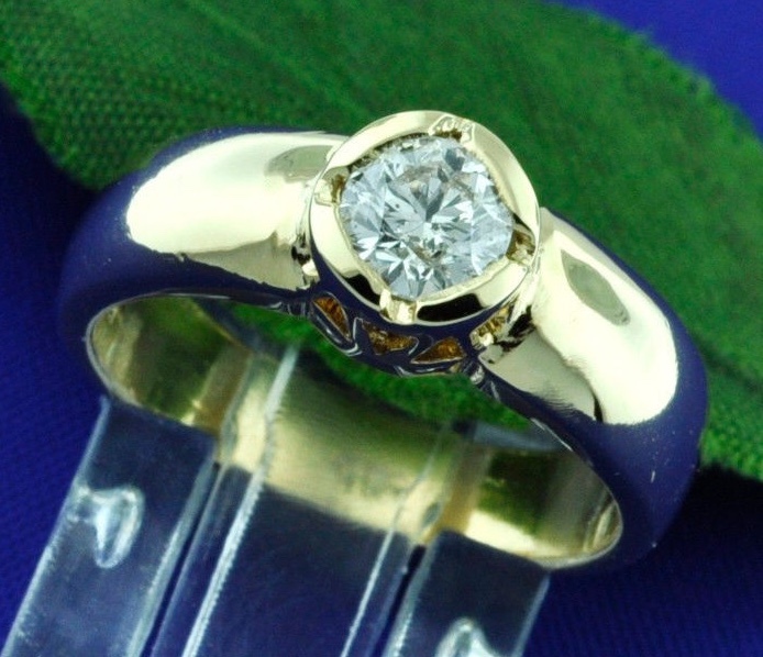 14k Solid  Yellow Gold  Ladies Natural Diamond Solitaire Ring Bezel set 0.53 ct 