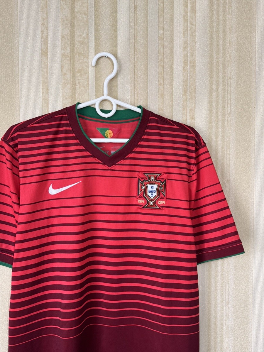 Portugal 2014/2015 サッカーシャツナイキ577986-677 PORTUGAL 2014 2015 HOME FOOTBALL SHIRT SOCCER JERSEY NIKE